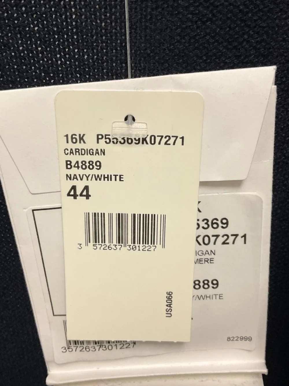 CHANEL NAVY / WHITE 2016 CASHMERE KNIT LONG CARDIGAN SWEATER WITH SILVER CC LOGO - Picture 6 of 8